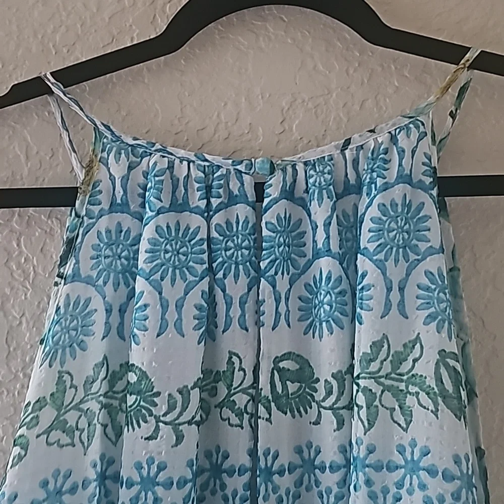 Eliza J floral halter style dress with keyhole button back closure - Picture 4 of 8